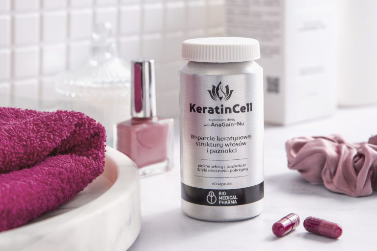 Jak biotyna wpływa na włosy i paznokcie. Zdrowe włosy i paznokcie – KeratinCell