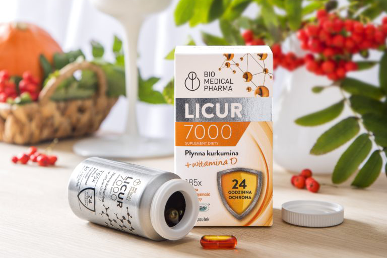 Najważniejsze adaptogeny dla zdrowia. Kurkumina w kapsułkach – Licur 7000 z witaminą